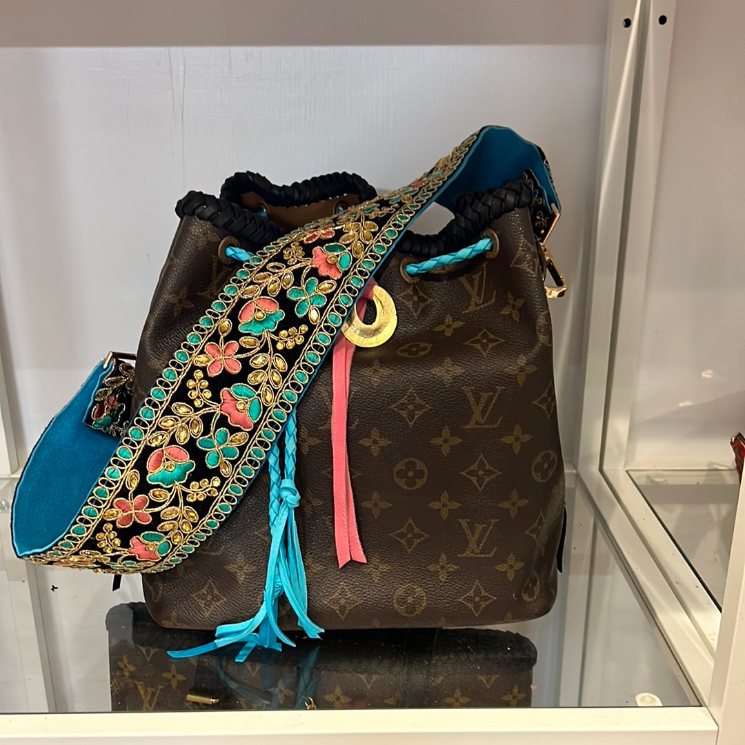 Louis Vuitton, Bags, Vintage Boho Lv Bag